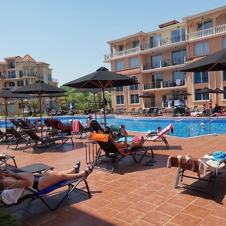 Hacienda Beach Apartment Mit Meerblick Созопол Екстериор снимка